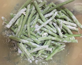 Foto langkah ke 2 dari resep Baby Buncis Cabe Garam Ala Restoran.
