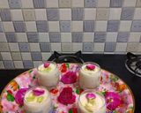 ரோஸ் பெட்டல்ஸ் மில்க் ஷேக்(Rose petals milk shake recipe in tamil) ரெசிபி ஸ்டேப் 3 புகைப்படம்