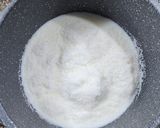 Foto del paso 1 de la receta: 🥥🫙 Postrecito rápido de coco, leche condensada y chocolinas blancas 🫙🥥