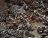 Foto del paso 5 de la receta: Salsa con hongos de pino