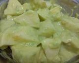 Foto langkah ke 3 dari resep Green avocado Fruit salad.