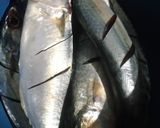 Foto langkah ke 1 dari resep Ikan Kembung Bakar Teflon.