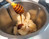 Foto del paso 3 de la receta: Smoothie de pera y plátano maduros