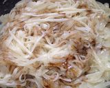 Foto del paso 3 de la receta Noodles de arroz con cebolla dulce de Fuentes de Ebro