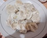 Foto langkah ke 3 dari resep Pangsit goreng dan kuah.