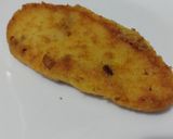 Foto del paso 2 de la receta: Perrito🌭caliente en "pan" de arepa🫓🌭🧀😜