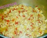 Foto del paso 3 de la receta: Relleno de empanadas de pollo con lata de tomates !