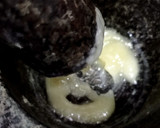 Foto del paso 1 de la receta: Arroz con manitas de conejo