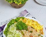Foto langkah ke 3 dari resep Nasi goreng bawang putih.