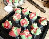Foto langkah ke 7 dari resep Bolu Kukus Mekar.