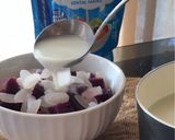 Foto langkah ke 4 dari resep Kolak Ubi Kuah Susu.