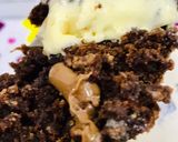 A picture of step 4 of 2 minutes microwave mug brownie with chocolate lava.