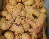 Foto del paso 2 de la receta: Alitas de Pollo con Papas a la Mostaza / Ensalada de Piña Picate