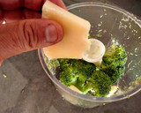 Foto del paso 3 de la receta: Pizza prosciutto de brócoli