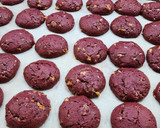 Foto del paso 3 de la receta: ❤️ Galletitas Red Velvet con chocolate blanco (con remolacha 🤫) ❤️
