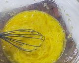 A picture of step 3 of Fruit cocktail pastry with 3 minutes microwave oven brownies.