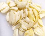 Foto langkah ke 2 dari resep Baceman bawang putih sederhana.