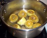 Foto del paso 2 de la receta Huevo escalfado con alcachofas