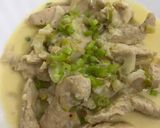 Foto del paso 11 de la receta: Pechuga de pollo a la crema con verdeo