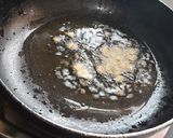 A picture of step 4 of Special Prawns masala gravy.