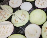 Foto del paso 3 de la receta: 🍆 Berenjenas grilladas con ricotta y aliño de hierbas frescas 🍆