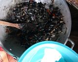 Foto langkah ke 3 dari resep Cumi saus hitam.
