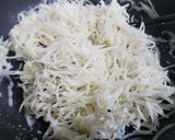 Hình bước làm 1 của món Bánh trung thu nhân dừa sợi