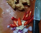 Foto langkah ke 1 dari resep Oseng Tahu Dan Sawi.