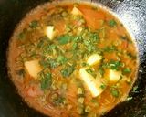 A picture of step 5 of Matar Aloo Curry/ Pea & Potato Curry🍜.