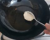 A picture of step 2 of Mash daal dahi baray.