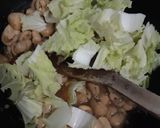 Foto langkah ke 2 dari resep Cah jamur sawi tahu.