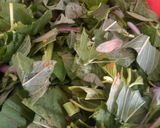 A picture of step 1 of Spinach jalloprice.