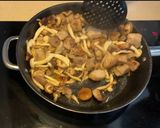 Foto del paso 3 de la receta Arroz con secreto y setas