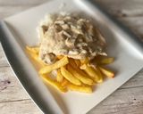 Tejszínes gombás csirkemell ☺️ recept fázis 3 fotója
