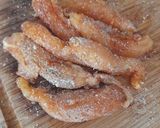 Foto del paso 1 de la receta: Solomillos de pollo y patatas en salsa de olivada