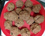A picture of step 3 of Easy Meatball, Mushroom pasta.