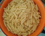 Foto del paso 10 de la receta Macarrones con salmón ahumado y langostinos
