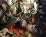 Foto del paso 6 de la receta: Chiles y verduras en escabeche
