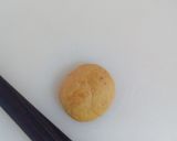A picture of step 3 of Poori.