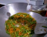 Foto langkah ke 4 dari resep Oseng Buncis Wortel.