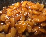 A picture of step 2 of Apple crumb cobbler.