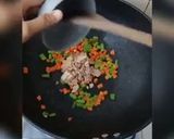 Foto langkah ke 2 dari resep Nasi Goreng Shirataki Ikan Tuna.
