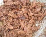 A picture of step 1 of Magoline beef with veggies &boil rice.