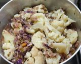 Foto del paso 3 de la receta: Tarta integral casera de coliflor y repollo