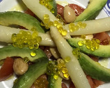 Foto del paso 2 de la receta: Mini ensaladita con caviar de aceite