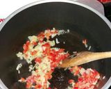 Foto del paso 1 de la receta: Guiso de arroz con pollo