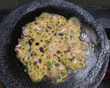 கோதுமை தக்காளி தோசை ரெசிபி ஸ்டேப் 3 புகைப்படம்