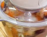 Hình bước làm 1 của món Bắp cải cuộn xốt cà