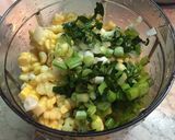 Foto langkah ke 2 dari resep Perkedel Jagung.