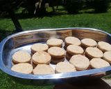 Foto del paso 5 de la receta: Alfajorcitos de nuez navideños